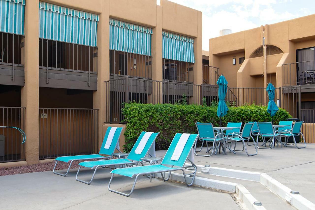 Ramada By Wyndham Tucson Airport Hotel Drexel Heights Exterior foto